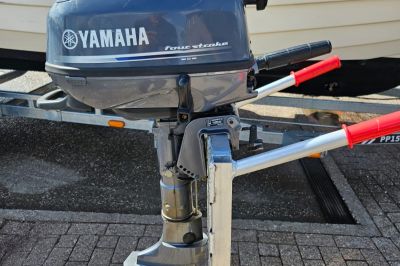 Yamaha F6CMHS
