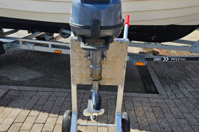 Yamaha F6CMHS