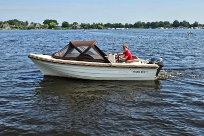 Wato 490TE met 15 pk Yamaha