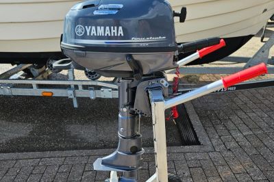 Yamaha F6CMHS