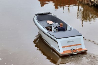 Reitdieper 600 Tender