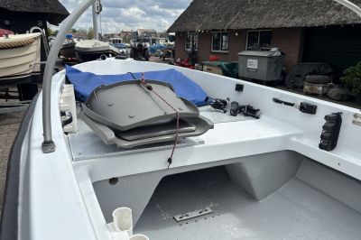 Ryds 425R met 25 pk Suzuki en trailer