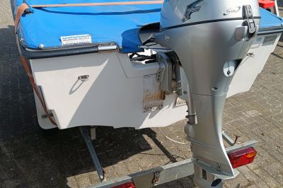 Nicky 420 met 20 pk Honda en trailer!