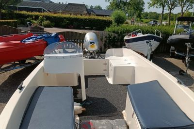 Nicky 420 met 20 pk Honda en trailer!