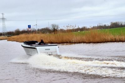 Reitdieper 600 Tender – Ruime en comfortabele tendersloep