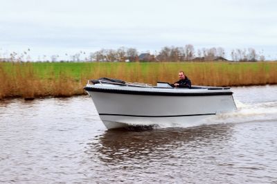 Reitdieper 600 Tender – Ruime en comfortabele tendersloep