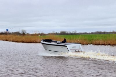 Reitdieper 600 Tender – Ruime en comfortabele tendersloep