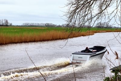 Reitdieper 600 Tender – Ruime en comfortabele tendersloep