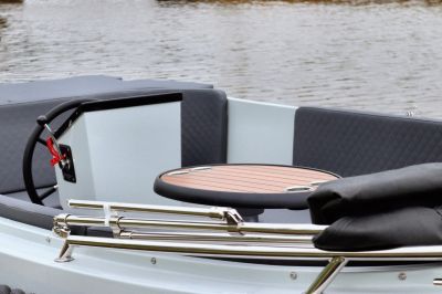 Reitdieper 600 Tender – Ruime en comfortabele tendersloep