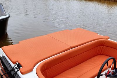 Reitdieper 630 Tender – Ruime en luxe tendersloep voor 8 personen