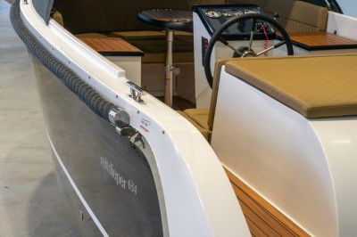 Reitdieper 634 Tender – Comfortabele en ruime tendersloep voor 8 personen