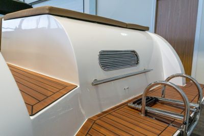 Reitdieper 634 Tender – Comfortabele en ruime tendersloep voor 8 personen