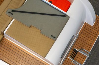 Reitdieper 634 Tender – Comfortabele en ruime tendersloep voor 8 personen