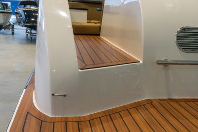 Reitdieper 634 Tender – Comfortabele en ruime tendersloep voor 8 personen