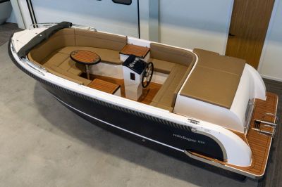 Reitdieper 634 Tender – Comfortabele en ruime tendersloep voor 8 personen