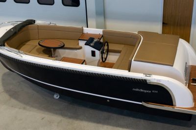 Reitdieper 634 Tender – Comfortabele en ruime tendersloep voor 8 personen