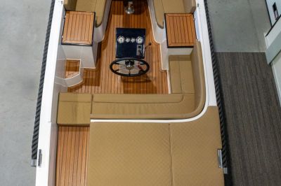 Reitdieper 634 Tender – Comfortabele en ruime tendersloep voor 8 personen