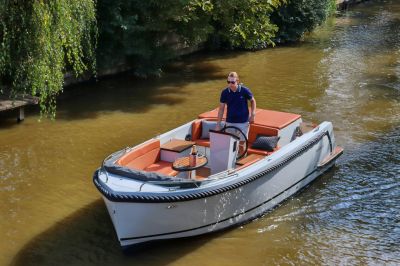 Reitdieper 635 Tender