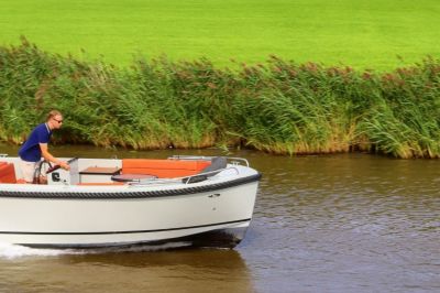 Reitdieper 635 Tender