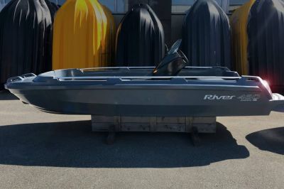 De Goede Watersport dealer van River Boats!